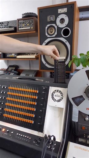 Behold: the drum machine that takes punch cards !! | Samples From Mars