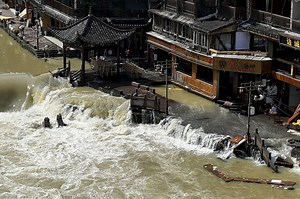 China's Hunan province floods, villages buried in landslides, crops destroyed