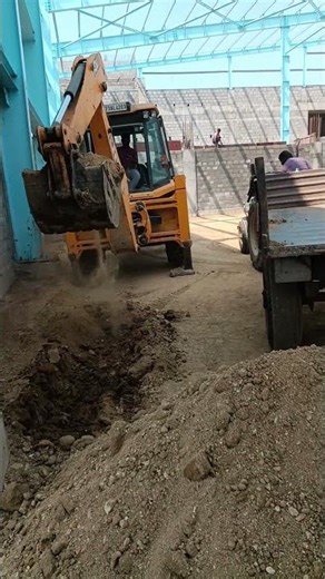 # floor loose soil remiveing before compaction#buildingservicesengineering #trending