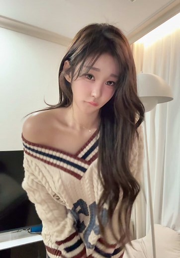 오늘 10시 첫 번째 틱톡 라이브 방송!