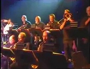 Levi Stubbs/of four tops Sings for the last time 2:13 of the video