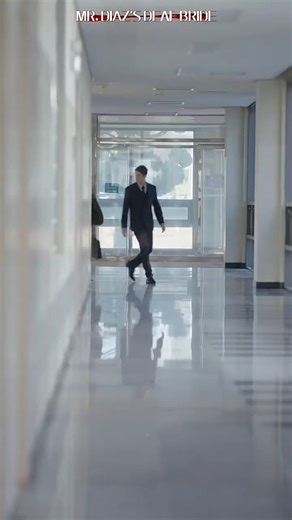 "Watch the next episode🔍🔍https://short.inbeidou.ai/link/shortmax/serial/22ffhnNi/12 In his childhood, LEONARD, the heir of a wealthy family, was beaten by his father and rescued by a brave girl named Annie, who lost her hearing during the rescue. Years later, Leo has become a cold-hearted CEO and is forced into a business marriage alliance with Mia. Annie has been unable to reveal her identity to LEONARD, but he is deceived by a jealous woman who claims to be his childhood savior, mistakenly b