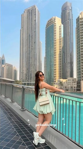 Ashnoor Kaur Slaying in this Outfit in Dubai🩵 #ashnoorkaur #sitaare #arijitsingh #ytshorts #trending