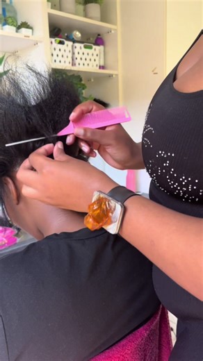 Boho braids are hairstyle for the Summer Book your December appointment on 0603224478 #fyp #knotlessbraids #hairstyleinspo #bohobraids #thuthibraids
