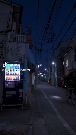 ブルーアワーの東京って、なんか特別な雰囲気があって好き。 please follow comment share to support my works❤️ #vibe #aesthetic #japan #foryou #viral