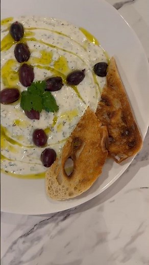 Easy & Authentic Middle Eastern Yogurt Dip Recipe | Refreshing Cucumber Garlic Yogurt Dip Tutorial