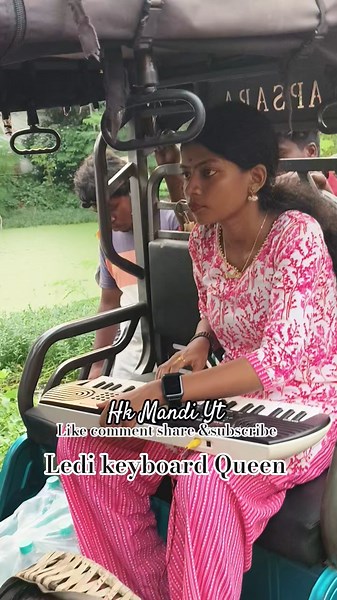 new santhali girls keyboard Queen # #trending #shorts #youtubeshorts #viral #hkmandiyt