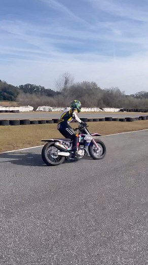 106K views · 90K reactions | Still hoping to be able to make it to a few AMA Supermoto nationals this year. Was training quite hard this off season  what’s your favorite line at Bushnell? #supermoto #supermotonation #sendersonly | Brandon Paasch Racing | Facebook