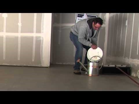 How to Seal or Glaze Concrete Garage Floor using Behr Wet Look Sealer Hi Gloss