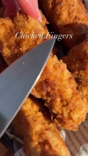 Meatless Monday on Instagram: "The inventive @itslivb demonstrates how easy it is to make plant-based chicken tenders. Seitan is made from wheat gluten, which, when breaded and pan-fried, tastes just like... yes, chicken. All you need now is some spicy ketchup or honey mustard. #MeatlessMonday Copy:Seitan “Chicken”: 1 cup vital wheat gluten 1 tbsp nutritional yeast (optional) 1 tbsp chickpea flour (optional) 4 cups vegan chicken broth, divided Vegan Buttermilk: 1/2 cup soy milk 1 tbsp lemon juic