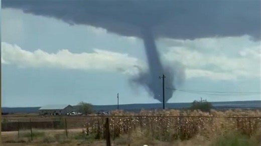 Rare tornado caught on video tearing through rural Utah