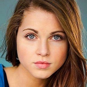 Anne Winters Boyfriend 2026: Dating History & Exes - CelebsCouples