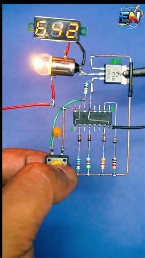 smart voltage regulator #experiment #scienceproject #shorts