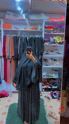 Ismahan Xusein Moham (@isma_collection)’s videos with DAHABI LYRICS - xᴀʙᴀᴀʟ ꜱᴜɢᴇ 📿