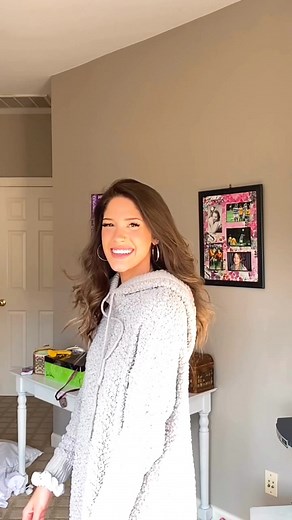 can i get a hair flip chain??🤪 #foryou #trend #hairflip