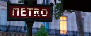 How to Change Train Stations in Paris | Green Traveller