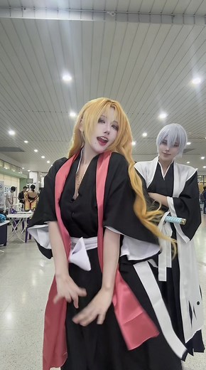 BLEACH Cosplay: GINRAN's Rukia Transformation
