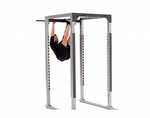 Hanging Leg Raise - Muscle & Fitness