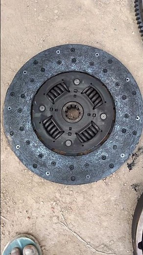 Ashok Leyland clutch failure: major parts damage, breakdown. Repair zaruri.