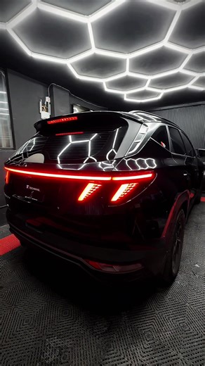 Modificación en faros posteriores para Hyundai Tucson 2025 luz led en doble función luz chica y luz de freno. ##technihalled #hyundaitucson #tucson2022 #tuning #farosled