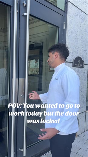 oh well…🤷‍♂️#restaurantlife #trending #daviosrestaurant #serverlife | Working As A Server