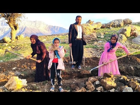 The beginning of a new life; Pari's conflict with Asghar's daughters"