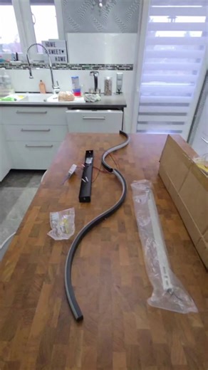 Moderne LED-Lichtleiste für Schlafzimmer und Wohnzimmer