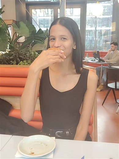 Poniendo a mami, a papi y a mi hermano hacer tisto' jeje #rd🇩🇴 #croissants #fypシ゚ #parati #model