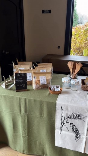 Cute and simple set up today at Belle Ame Vineyard! We will be here until 3pm today. Come get some drinks and bread and cookies! | Wild Crumb Sourdough