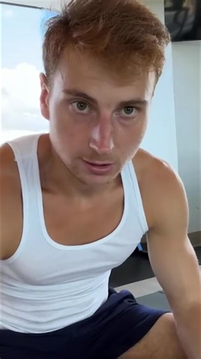 Free weights for the win! Consistent tracking peace of mind? Yes, please! #FitnessTips #FreeWeights #GymLife #WorkoutMotivation