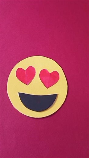 DIY emoji paper craft 😍#craftyhome #shortsfeed #diy #shortsviral #craft #smallyoutuber