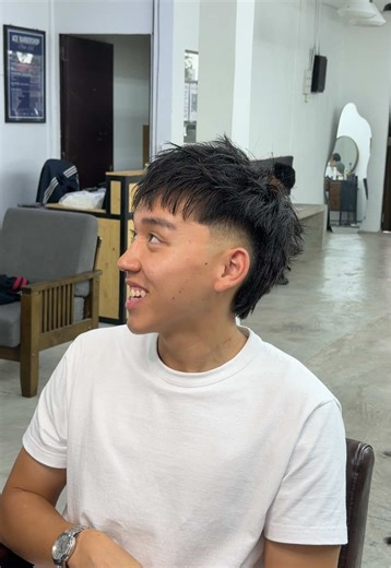 Textured Fringe Burst Mullet Haircut Inspiration