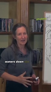 Barbara O’Neill explains how drinking with your meal affects your digestion. | Health Tips Tricks