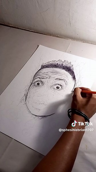 Dribbling & Guessing: Interactive Scribble Art