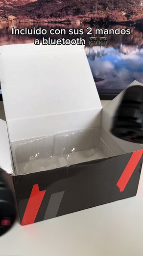 Consola Portable Pro con Mandos Bluetooth - La Mejor Opción para Gamers