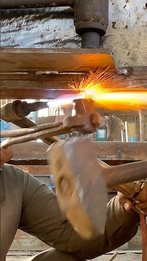 1000°C Red Hot Riveting 🔥 Perfect Hammer Hit Don’t Blink!