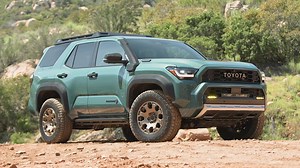 2025 Toyota 4Runner Trailhunter Exterior Design in Everest