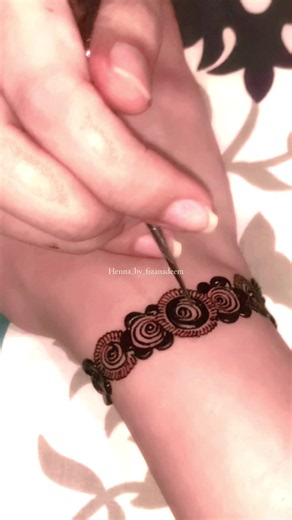 Bridal Henna Tutorial: Easy Mehandi Steps for Beginners