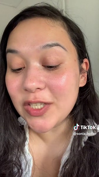 MAC Squirt Plumping Gloss Stick in Clear Review