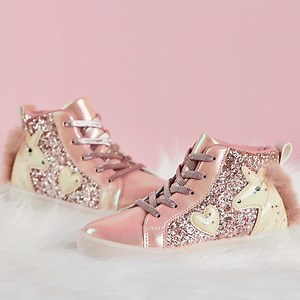 30K views · 306 reactions | Unicorns and light-up! Obsessed with these 濾 Kids' Trainers £14 www.instagram.com/primark.kids  | Primark | Facebook