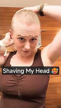 Surprise 🤗 Shaving My Head 🥵 Women Self Headshave and Buzzcut at Home #headshave #buzzcut #shorts