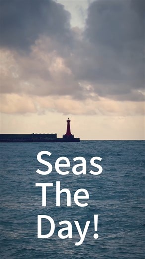 🌊 Seas the day! 🌊 迎接夏日 😎😎的每一天，穿上全新配色的 MERRELL HYDRO MOC，體驗屬於自己的舒適與自由，HYDRO MOC 專為戶外探險和水上活動設計，輕盈透氣，讓你在海邊玩樂輕鬆自在。不管是踏入水中還是走在沙灘上 🏖️，這雙鞋都是你最佳的選擇，海灘玩完，一沖搞定。 享受陽光、海浪和沙灘，讓 MERRELL HYDRO MOC 成為你這個夏天的必備夥伴。準備好迎接無限可能，踏上夏日的每一步，盡情享受吧！ #MERRELL #MERRELLTAIWAN #HYDROMOC #SeasTheDay #letsgetoutside | Merrell