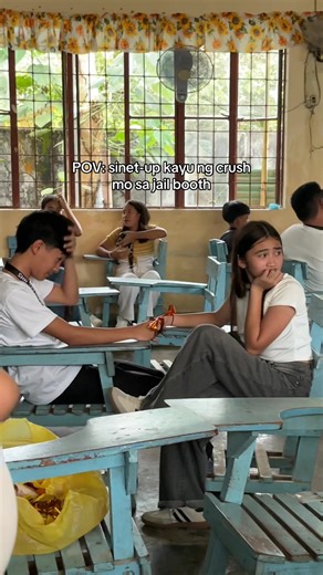 Kilig Moments sa Jail Booth sa Araw ng Puso