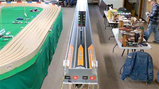 Slot car drag race, using wrong hand to pull trigger! | Thunder Road Hobbies