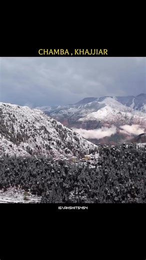 #Khajjiar❤#chamba #naturelovers #clouds #snowcoveredmountains #snowfall #mountains