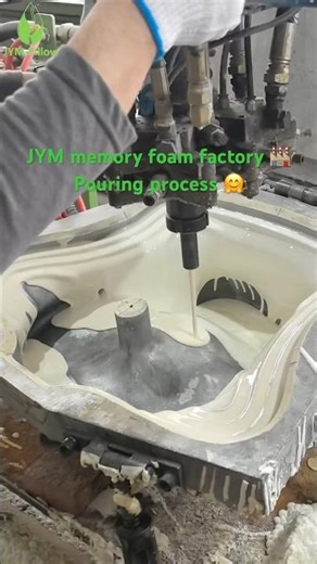 The pouring process of memory foam pillows 🤗 #memoryfoam #memoryfoampillow #pillow #pillowfactory