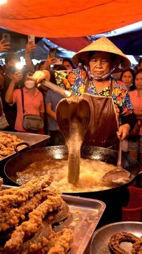 Deep-Fried King Cobra & Python Street Food 😱🔥 #Shorts #animalsmarket #meatmarket