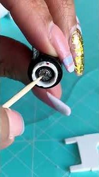 How to open and clean the cameo blade.