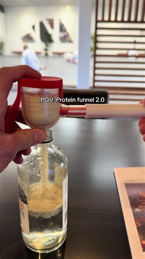 ZOOPSCOOP®️: The All-in-One Protein Powder Solution