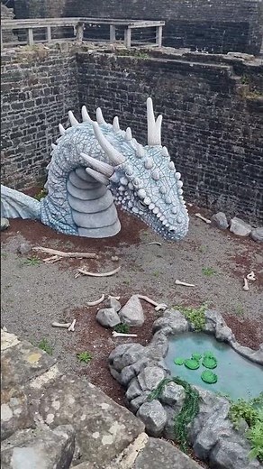 Story of the Welsh Red Dragon #storytelling #mythicalstories #reddragon